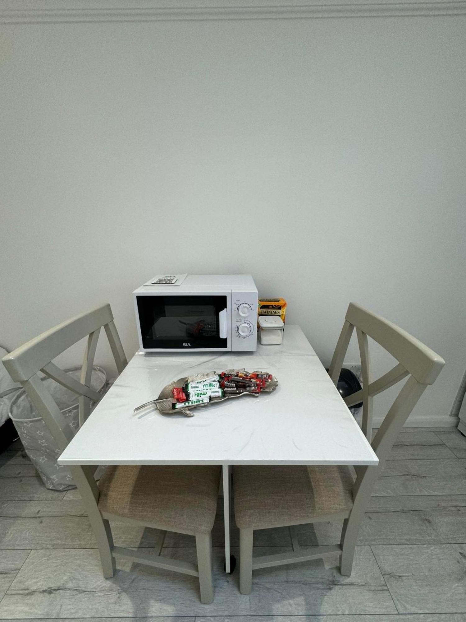 Homestay Next To Gatwick